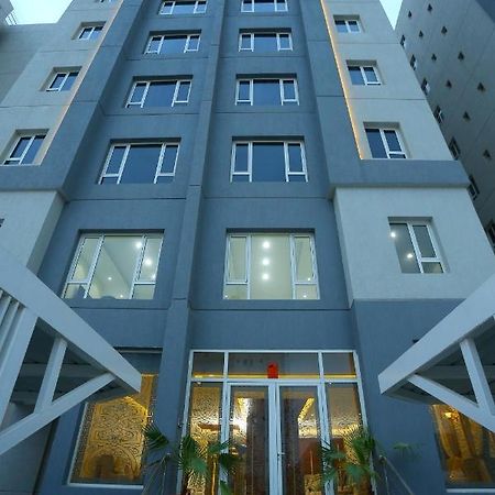 Le Paris Residency Sabah Al Salem Aparthotel Exteriör bild